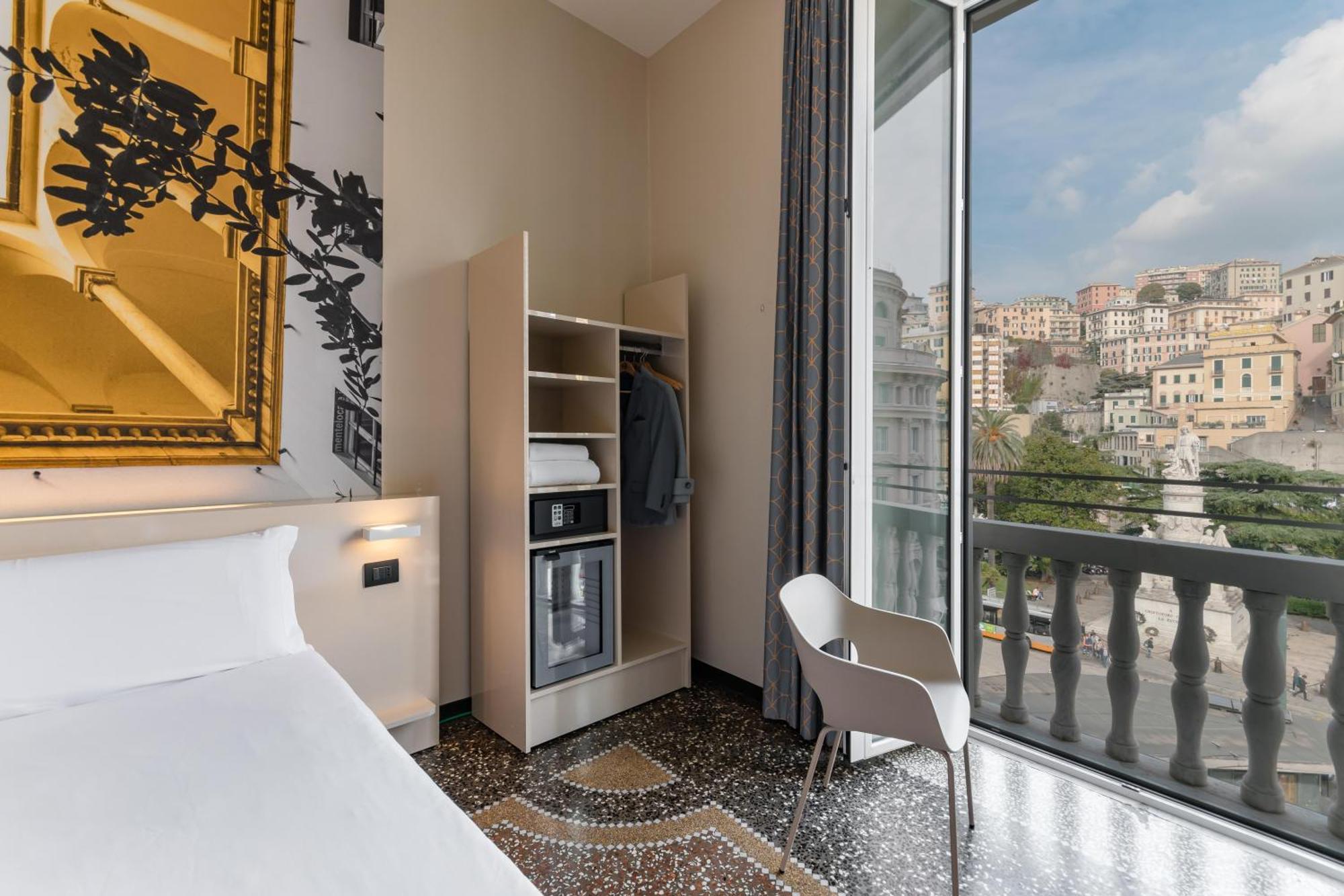 B&B Hotel Genova Principe Eksteriør billede