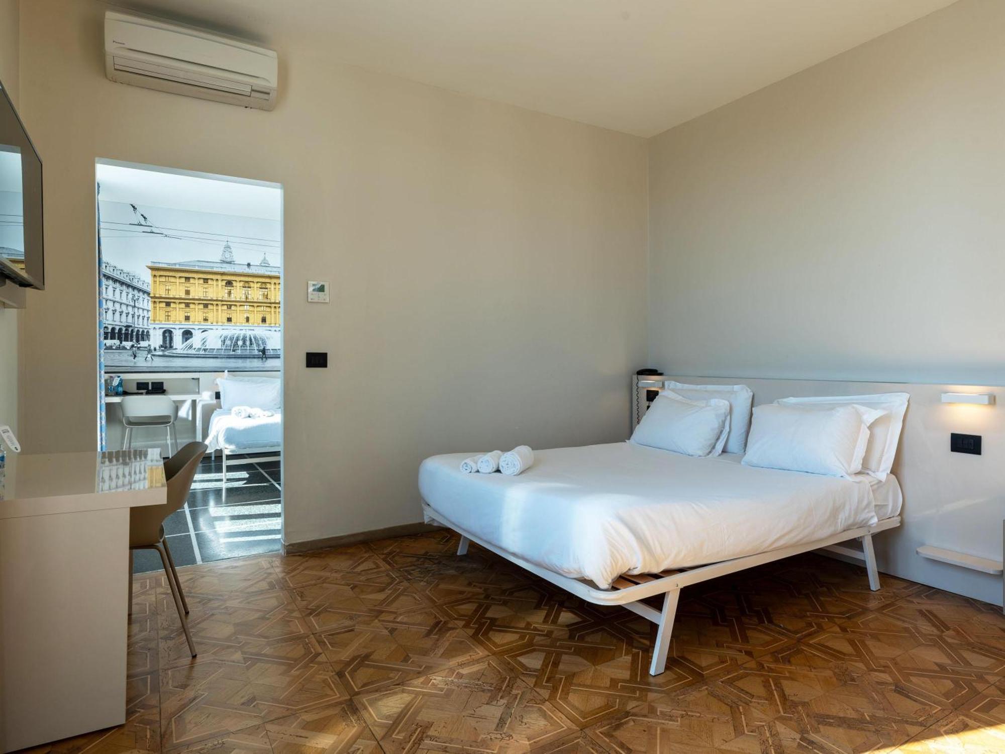 B&B Hotel Genova Principe Eksteriør billede
